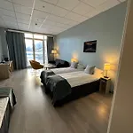 Brakanes Hotel 4*