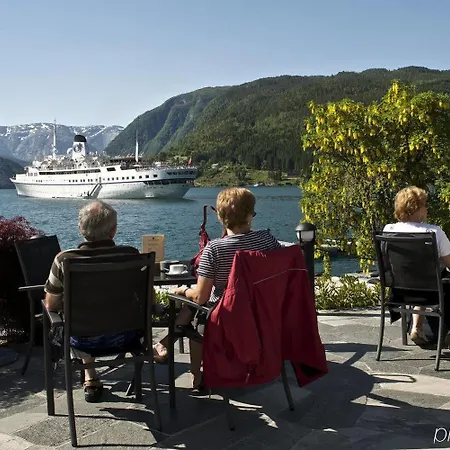 Brakanes Ulvik